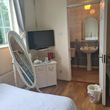 Innisfree Bed & Breakfast *